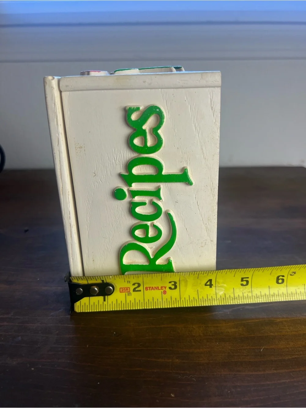 Vintage 60s wooden Floral Recipe Box